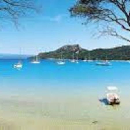 Studio Cabine Climatise 800 M De La Plage Et Des Commerces Bormes-les-Mimosas Εξωτερικό φωτογραφία