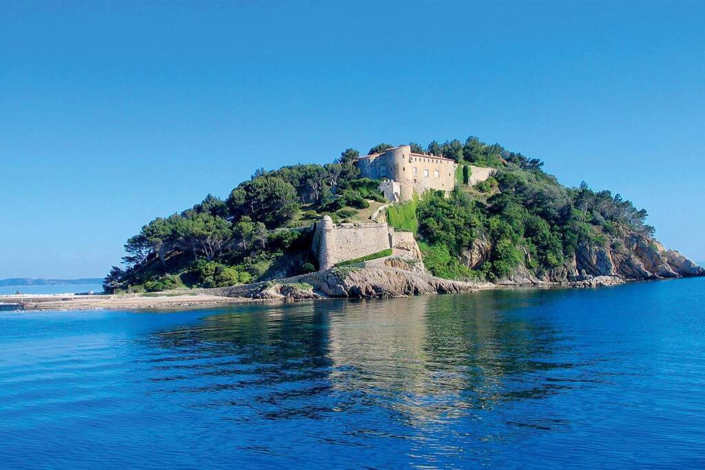 Studio Cabine Climatise 800 M De La Plage Et Des Commerces Bormes-les-Mimosas Εξωτερικό φωτογραφία